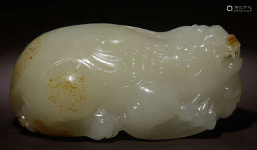 HETIAN JADE SEED CARVED BEAST PENDANT