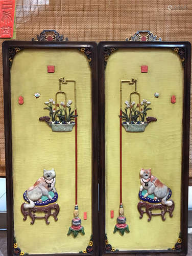 PAIR OF SANXITANG MARK LACQUER WITH GEM DECORATED SCREEN