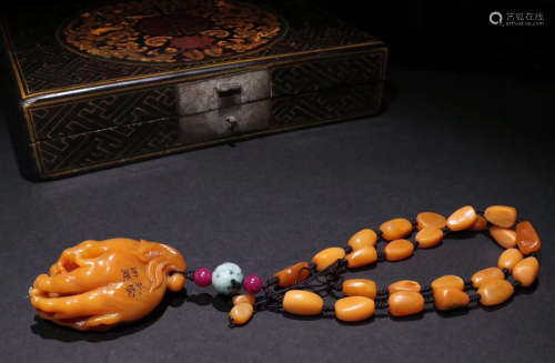 TIANHUANG STONE CARVED CHAYOTE NECKLACE