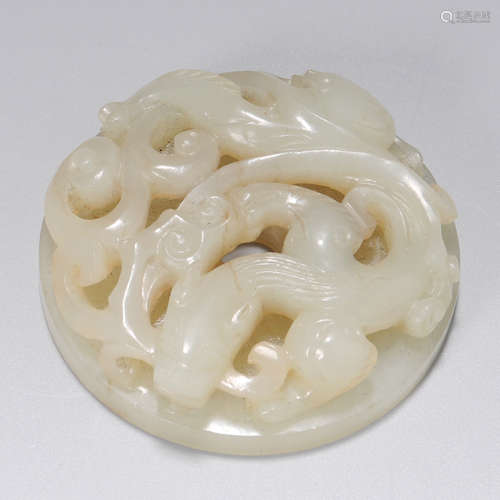 A Chi-dragon Carved Hetian Jade Pendant