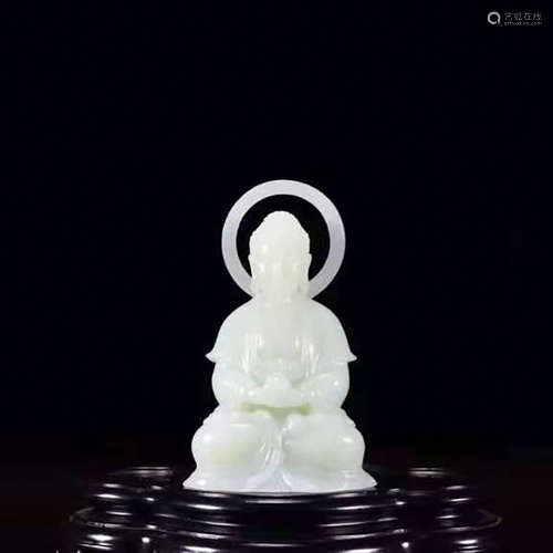 A Hetian Jade Buddha Statue Ornament