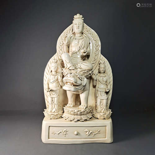 A White Porccelain Buddha Statue Ornament