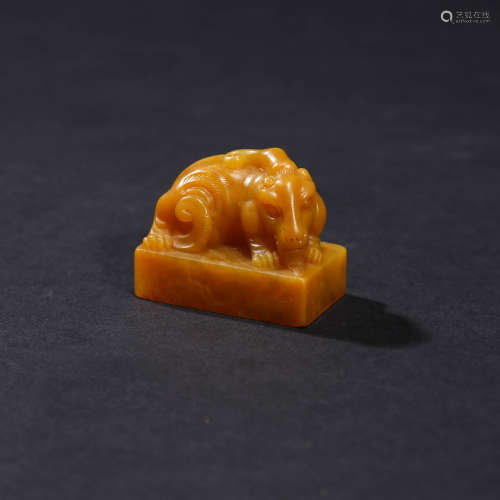 A TIANHUANG STONE BEAST SEAL WITH MARK