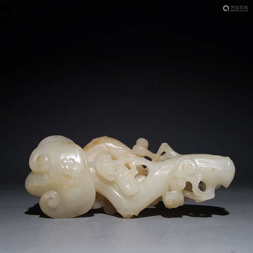 A CHINESE HETIAN JADE RUYI