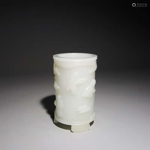 A CHINESE HETIAN JADE BRUSH POT