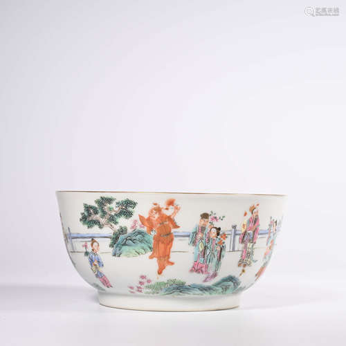 A Famille Rose Figure Bowl