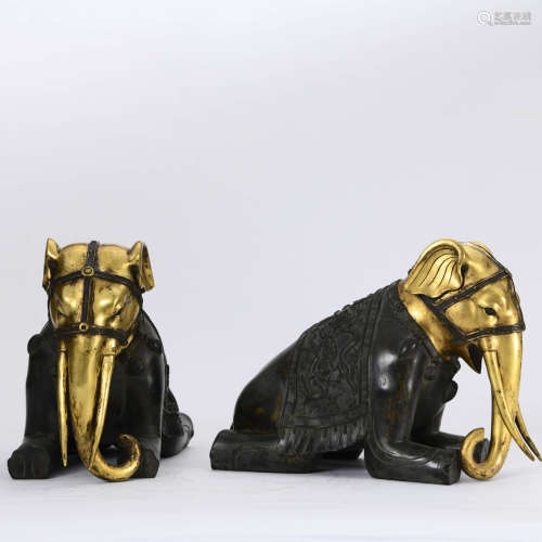 A Pair of Gild Bronze Elephant Ornament