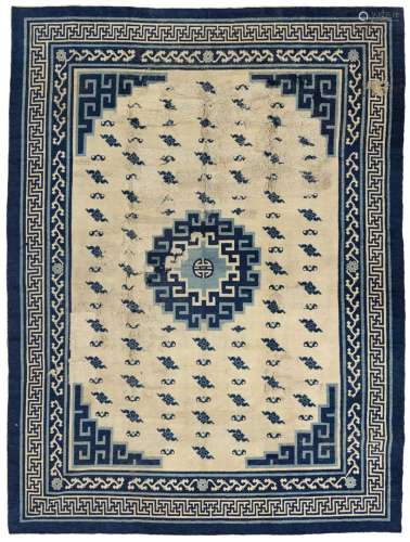 A CHINESE NINGXIA  RUG, FIRST HALF 19TH CENTURY