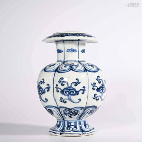 A Blue and White Melon Shaped Vase