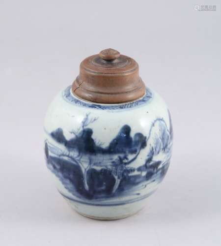 中国--19世纪  瓷器中的球状姜壶，蓝白相间的湖景装饰。   高度11厘米。(木盖)