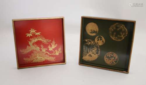 日本-20世纪  两件漆器方盘，一件是红漆金漆装饰的冬日三友，另一件是绿漆金漆装饰的三友、龟、鹤造型的勋章。  高2.8红，长24.8，深24.8厘米。  高度绿色2.8，长度25.5，深度25厘米。(事故)