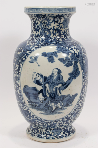 CHINESE BLUE AND WHITE PORCELAIN VASE, H 17.25