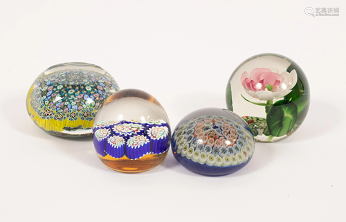 BLOWN GLASS PAPER WEIGHTS 4 PCS H 3