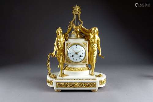 Gracieuse Pendule d’époque Louis XVI.