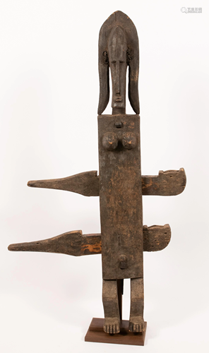 AFRICAN CARVED WOOD AND METAL, STANDING FEMALE FIG…