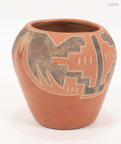 SERA TAFOYA, SANTA CLARA POTTERY VESSEL, H 4.5