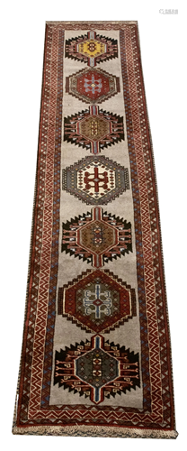 PERSIAN YALAMEH WOOL RUNNER, W 2' 10