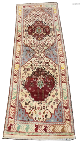 PERSIAN KASHAN WOOL RUNNER, W 2' 11