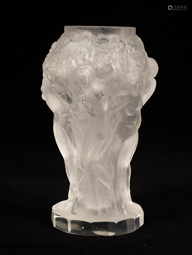 R. LALIQUE GLASS VASE C 1910 H 5.2