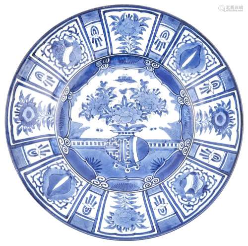 A Large Chinese Blue and White Kraak Deep Plate