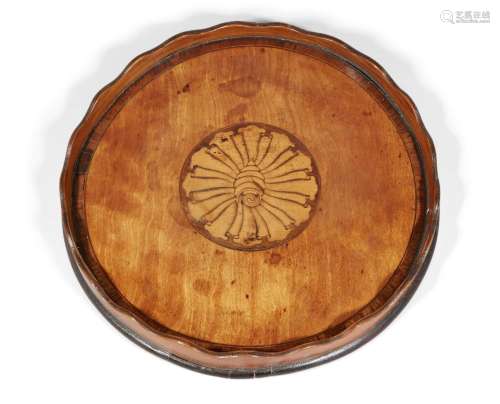 A Regency inlaid satinwood circular tray, wavy gallery inlaid with central shell, 29cm wide