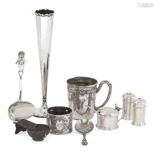 A group of small silver comprising: a three-piece silver condiment set, Birmingham,1938, Lanson