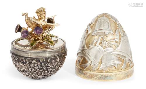 A limited edition silver gilt surprise egg by Stuart Devlin, London, c.1986, opening to reveal Cupid