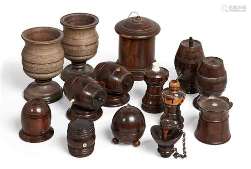 A group of lignum vitae and treen objects, 19th / 20th century, to include a lignum vitae string