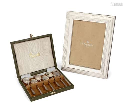 A cased set of Harrods' silver coffee spoons, London, c.1988, designed with stylised Corinthian