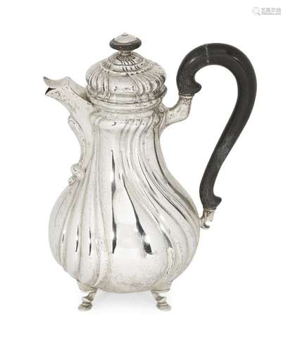 A late 19th/early 20th century German 750 silver coffee pot, the base stamped N 750, probably Hell