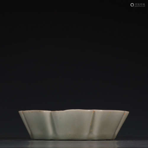 CHINESE CELADON GLAZED PORCELAIN BRUSH WASHER