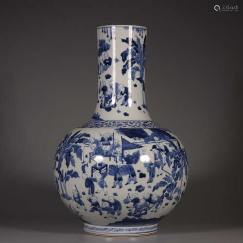 Chinese Blue And White Figures Story Pattern Porcelain Bottle