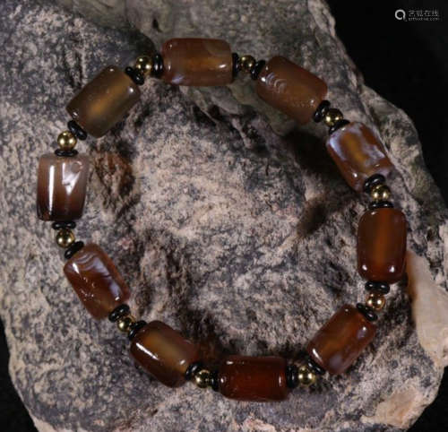 AGATE STRING BRACELET WITH 10 BEADS