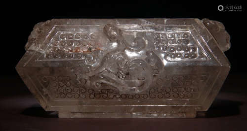 CRYSTAL BRUSH WASHER CARVED WITH BEAST