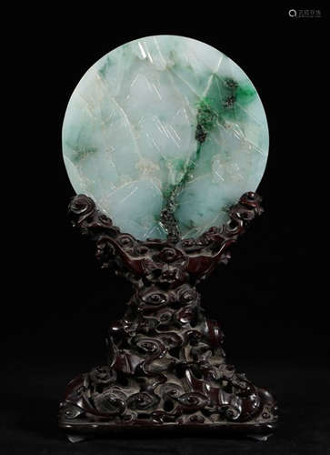 JADEITE SCREEN CARVED WITH LANDSCAPE