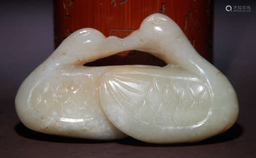 HETIAN JADE PENDANT CARVED WITH GOOSE