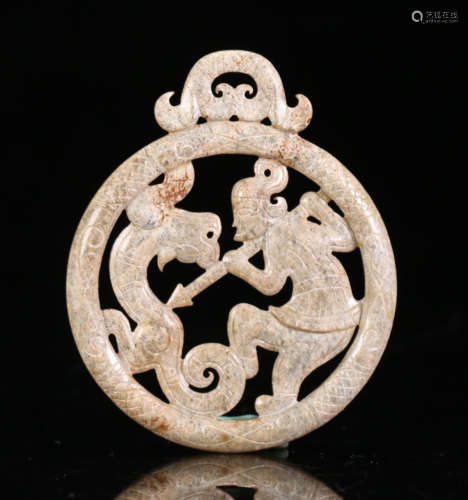 ANTIQUE JADE PENDANT HOLLOW CARVED WITH FIGURE