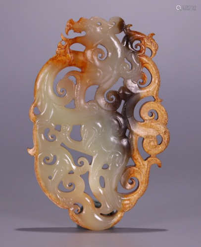 ANTIQUE JADE PENDANT HOLLOW CARVED WITH BEAST