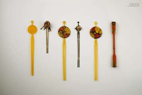 A Set of 6 Japanese Hairpins and Ornament