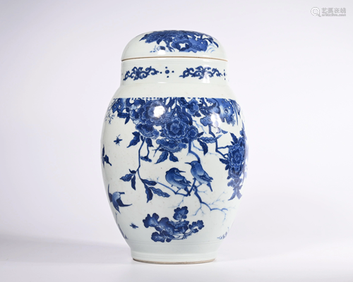 A BLUE AND WHITE BIRD AND FLOWER PORCELAIN JAR