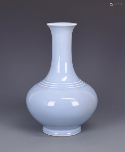 A CELESTE GLAZED PORCELAIN VASE