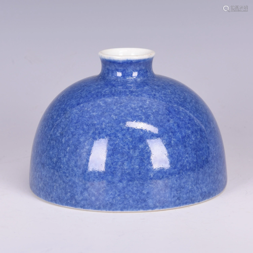 A BLUE GLAZED PORCELAIN ZUN