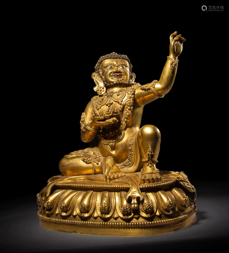 A GILDING COPPER BUDDHA STATUE