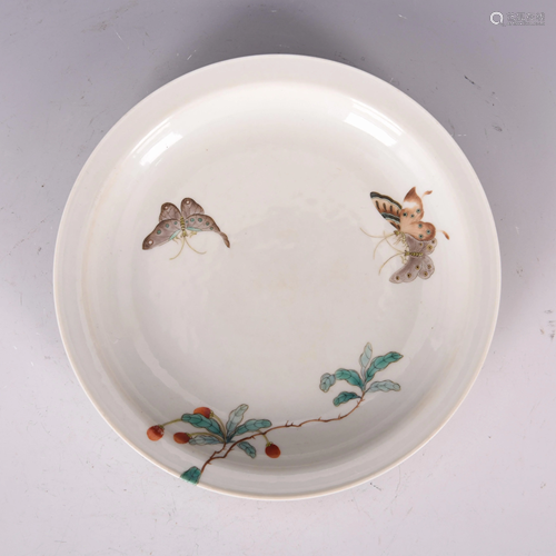 A MULTICOLORED FLOWER AND BUTTERFLY PORCELAIN PLATE