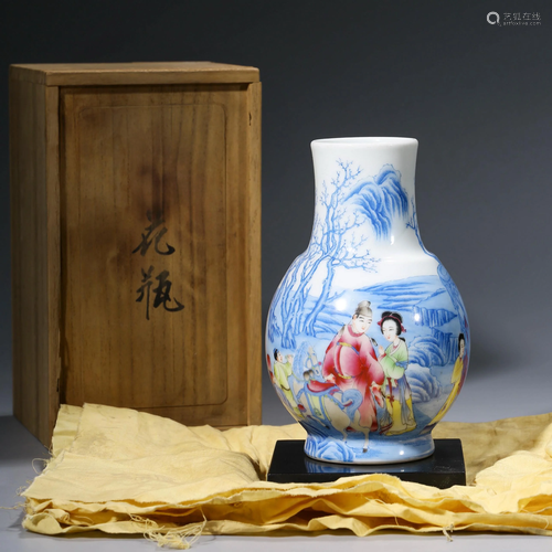 AN ENAMELLED FIGURAL PORCELAIN VASE WITH MARK IN BOX