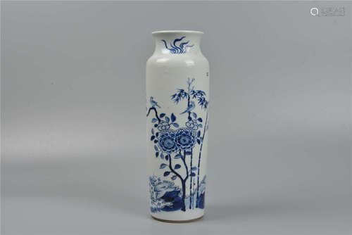 Vase porcelaine blanche à décor bleu  棒槌瓶