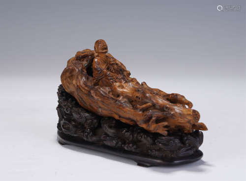 A CHINESE CARVED BOXWOOD DECORATION