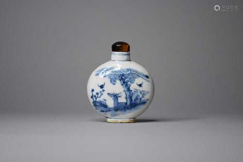 A Chinese blue and white snuff bottle