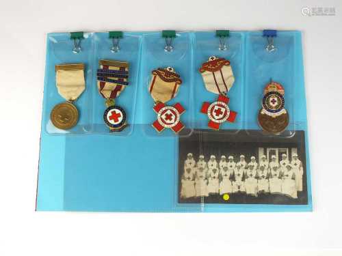 A World War I collection of medals and badges