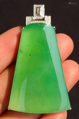 ICY GREEN JADEITE PENDANT